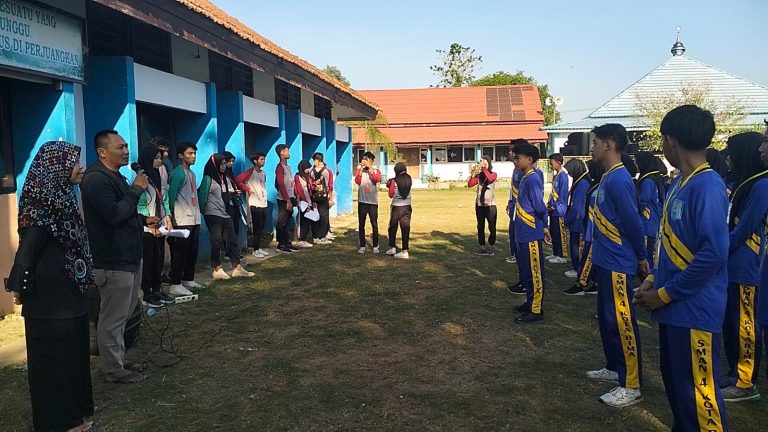 Pengukuhan PMR-Wira SMAN 4 Kota Bima pada hari Minggu,  6 Oktober 2024